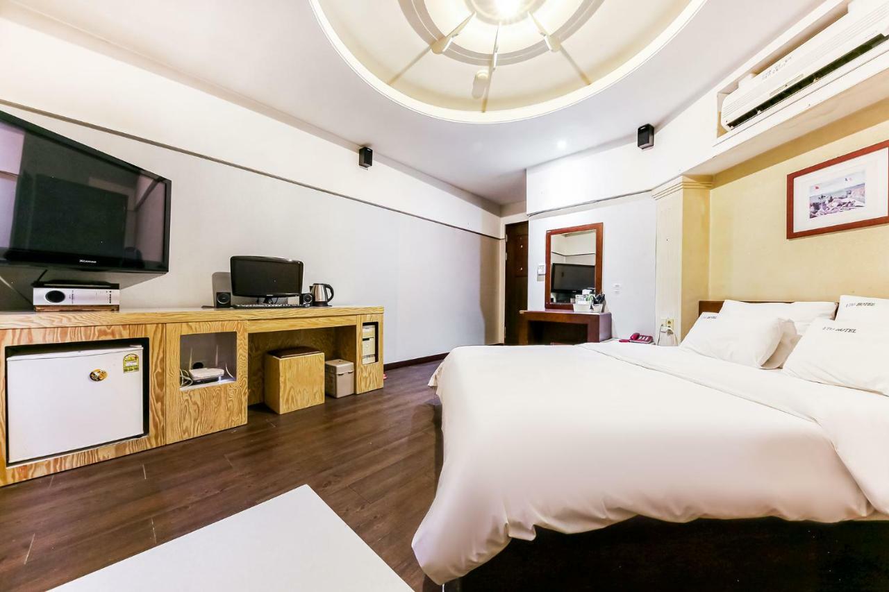 Hotel Rooky แทจ็อน ภายนอก รูปภาพ