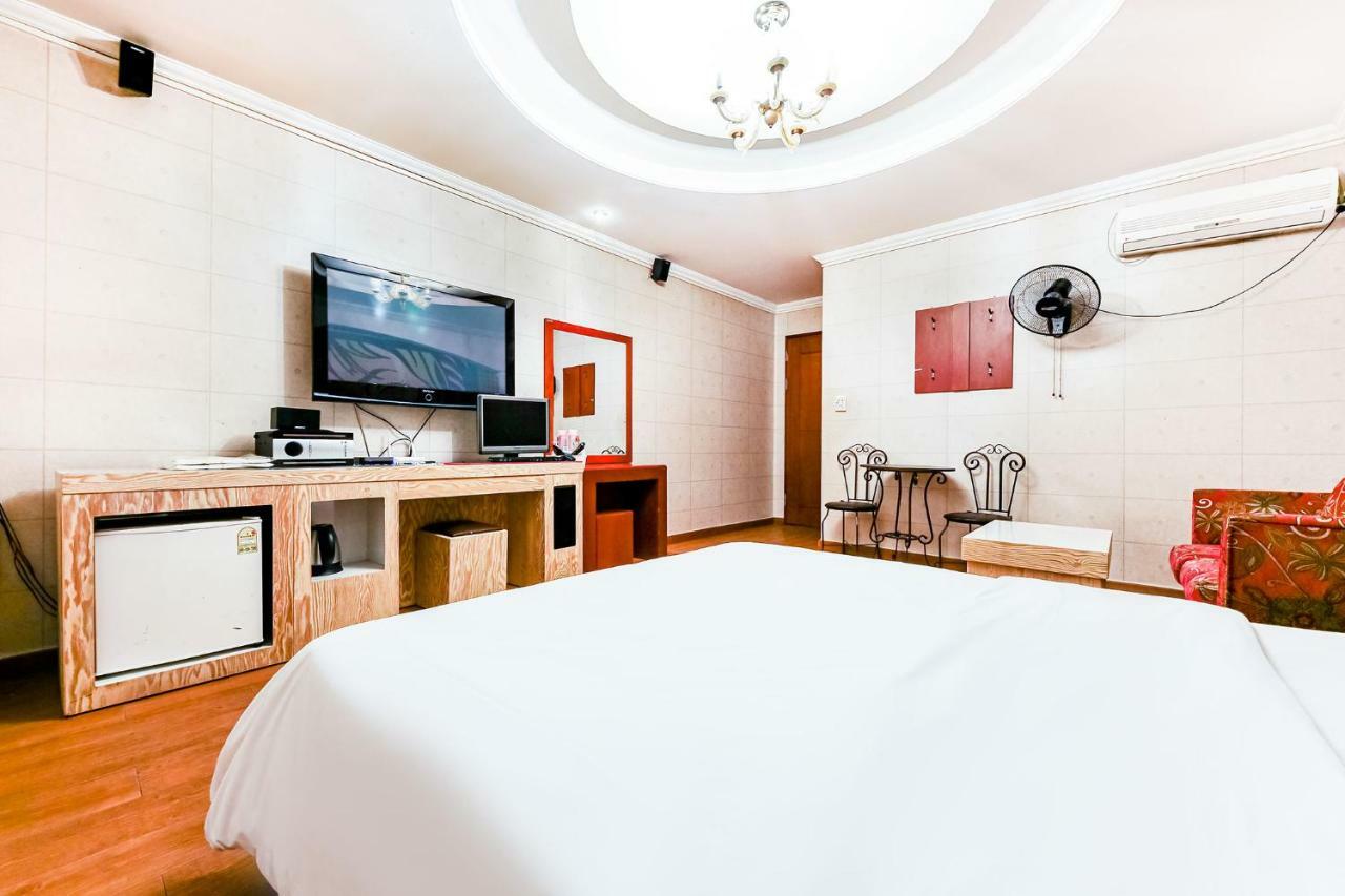 Hotel Rooky แทจ็อน ภายนอก รูปภาพ